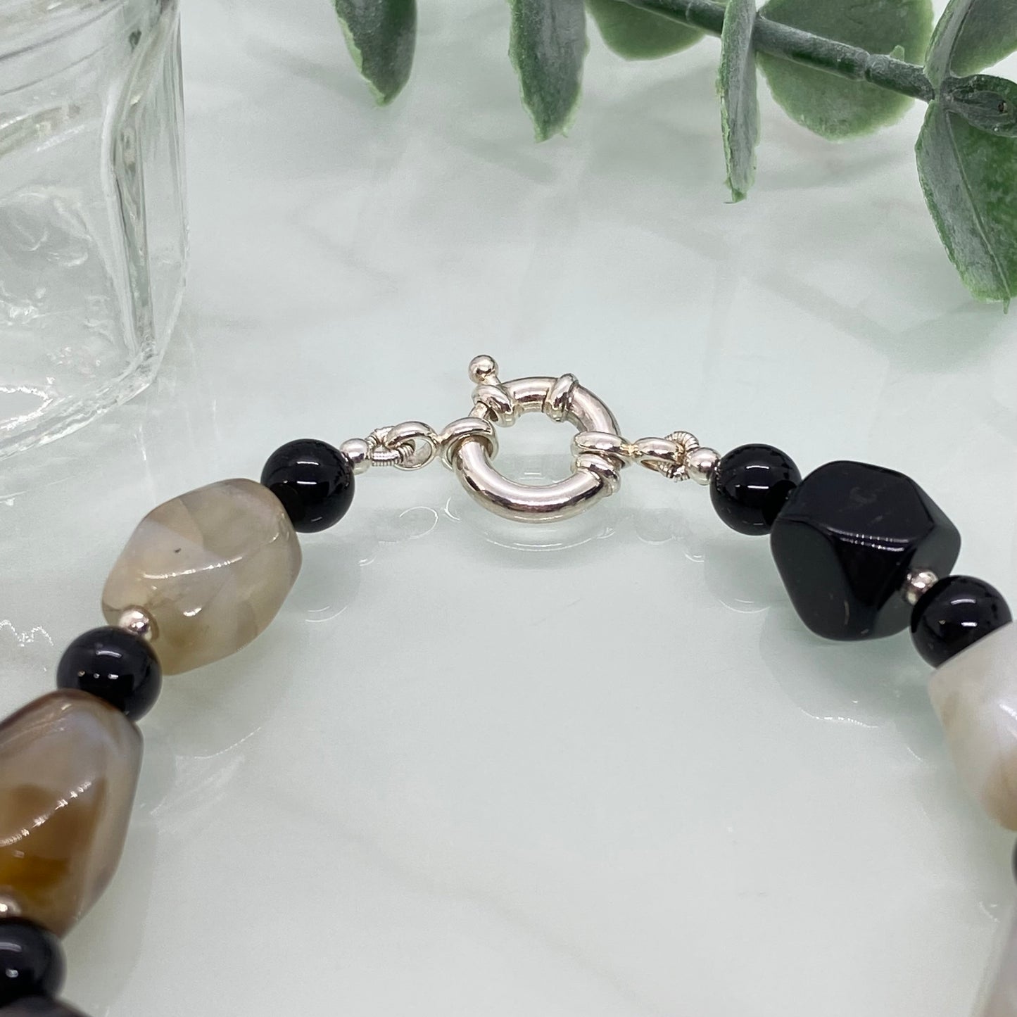 Agate & Onyx Bracelet – Sterling Silver Bolt Ring Clasp