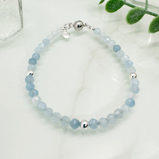 Aquamarine sterling silver bracelet with heart charm and magnetic clasp, March birthstone jewellery UK