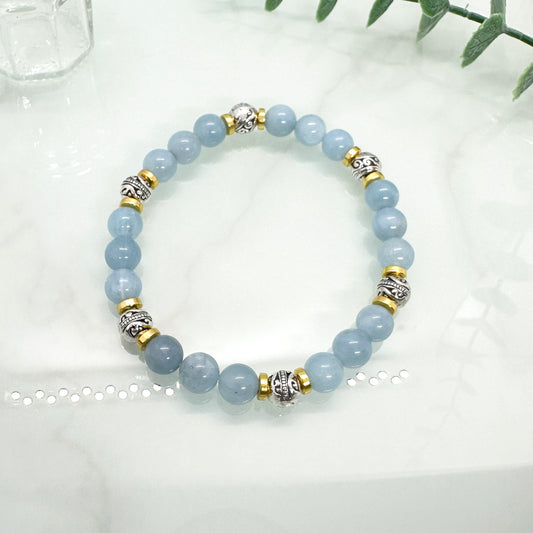 Aquamarine stretch bracelet